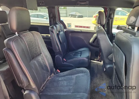 2019 Dodge Grand Caravan Gt z USA, uszkodzony, nr VIN 2C4RDGEG7KR535460